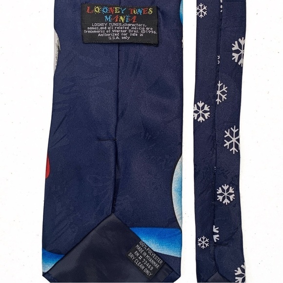 Looney Tunes Mania Tweety and Sylvester Snowman Holiday Warner Bros 1996 Necktie - Picture 4 of 4